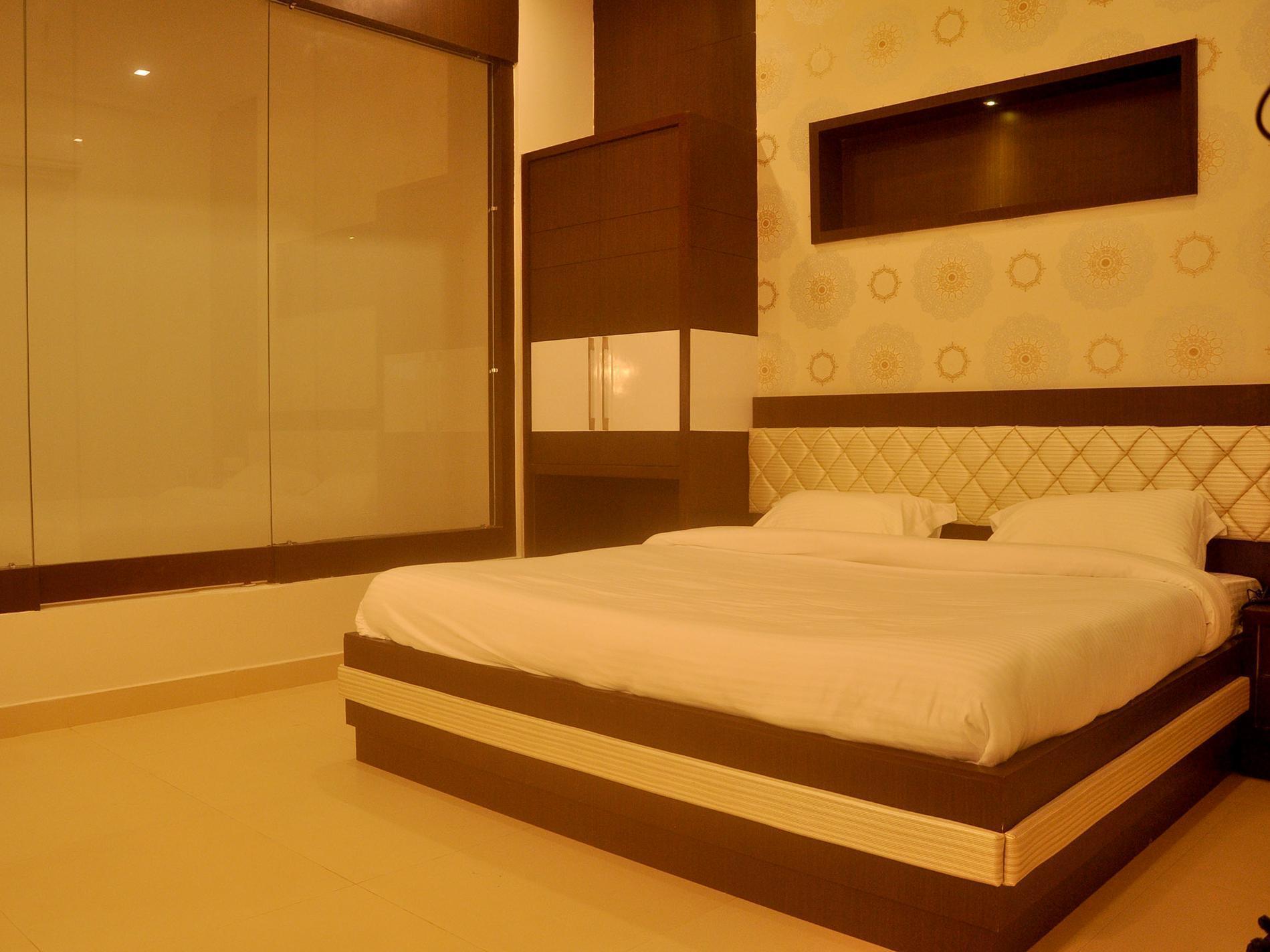 Hotel Rivera Palace Waranasi Zewnętrze zdjęcie